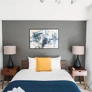 Dash Living Nihonbashi Tōkyō