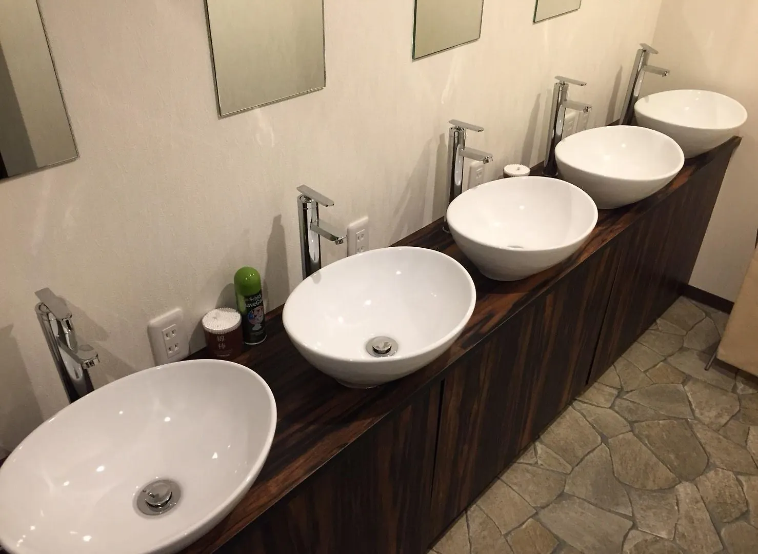 Bnb+ Shinbashi 東京都